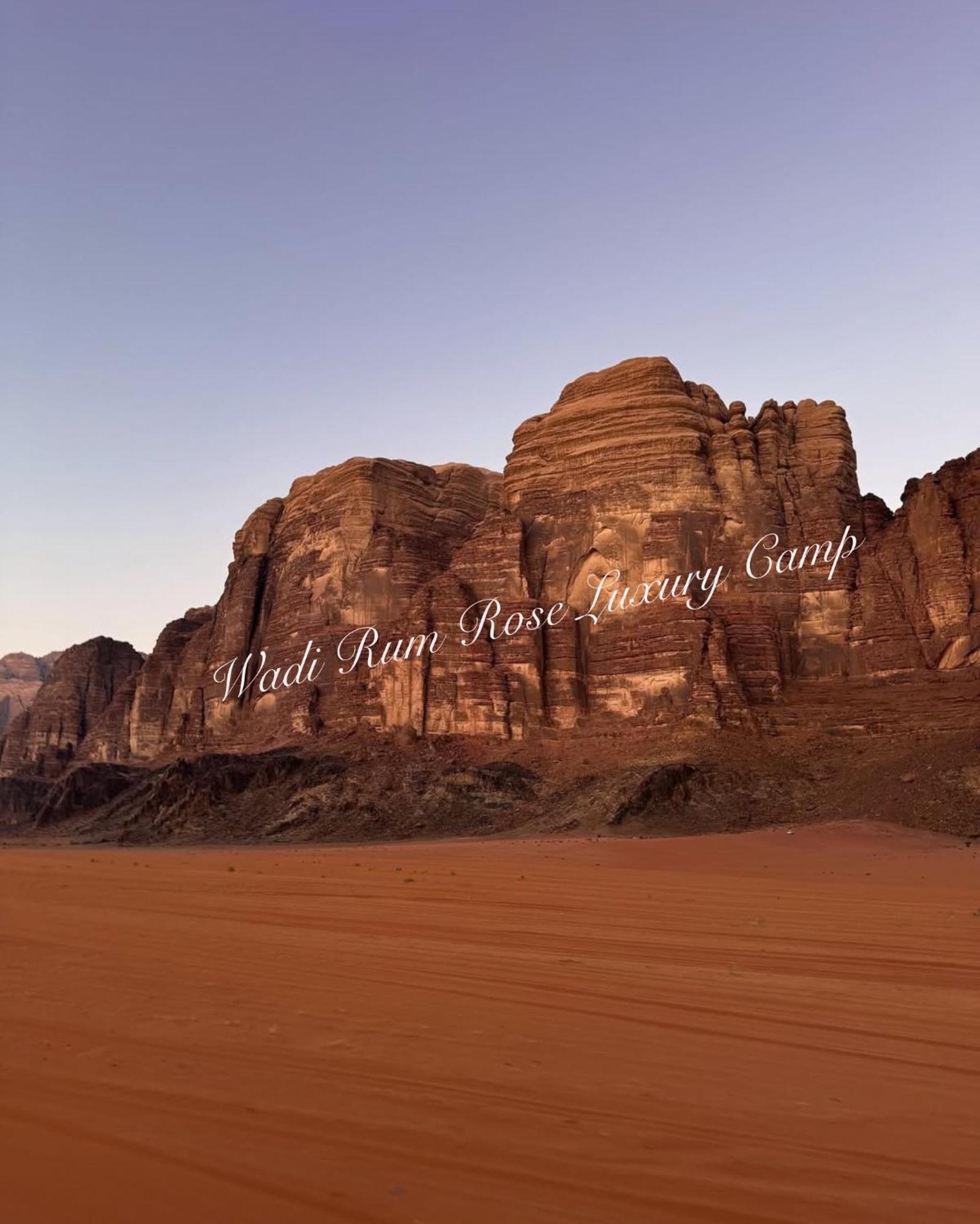 Wadi Rum Rose Luxury Camp Extérieur photo